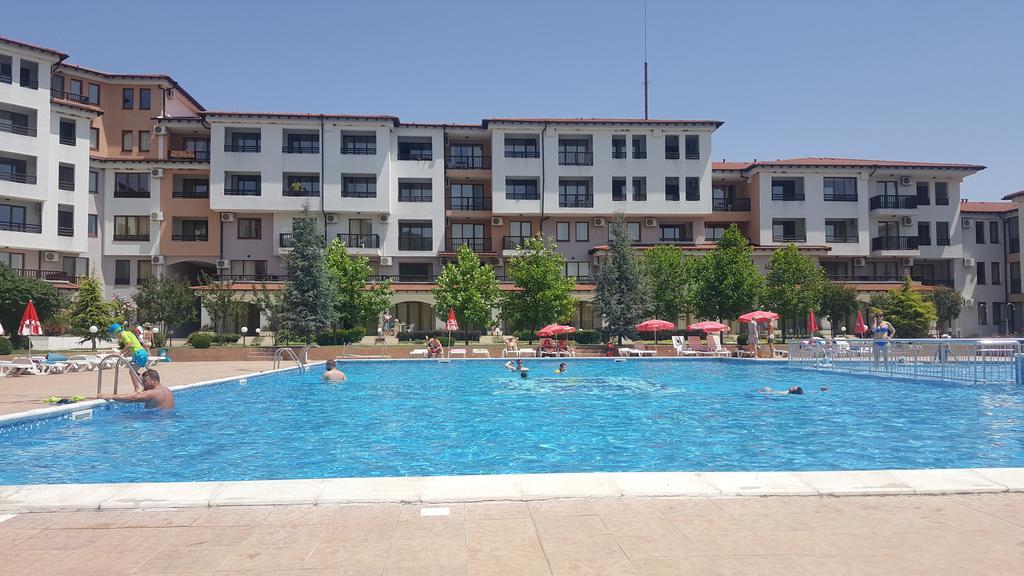 Harmony Hills Kolevi Apartments Rogachevo Luaran gambar